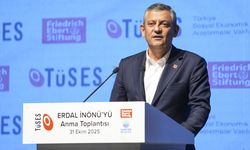 CHP Genel Başkanı Özgür Özel, 'Erdal İnönü'yü Anma Toplantısı'na katıldı: