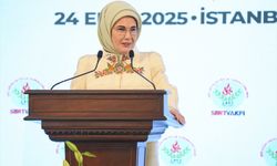 Cumhurbaşkanı Erdoğan'ın eşi Emine Erdoğan, 'Siirtlilerle Buluşma' programında konuştu:
