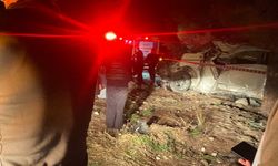 Denizli'de minibüsün devrildiği kazada 2 kişi öldü