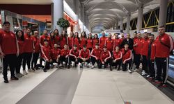 Dünya Tekvando Şampiyonası'na katılacak milli sporcular Çin'e ulaştı