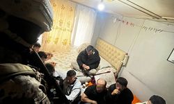 Edirne'de FETÖ şüphelileri bir evde düzensiz göçmenlerle yakalandı