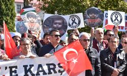 Erzurum'da 'Ayağa Kalk Gazze Özgür Olacak' yürüyüşü yapıldı
