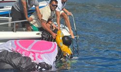 Fethiye'de denize düşen yamaç paraşütü pilotu ağır yaralandı