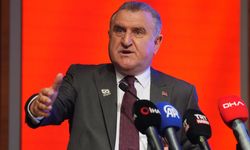 Gençlik ve Spor Bakanı Osman Aşkın Bak, GönüllüyüzBİZ Projesi'ne destek çağrısında bulundu: