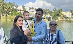 Hatay'da kanseri yenen 3 yaşındaki Tamer Talha için gökyüzüne balonlar bırakıldı