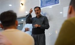 Irak'ın Süleymaniye kentinde cuma hutbeleri işaret diline çevriliyor