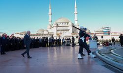 İstanbul Valiliği, kentin kurtuluşunun 102. yıl dönümünü kutladı