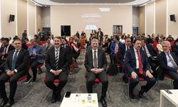 İstanbul'da 'Anayasal Çerçevede Ailenin Korunması' programı düzenlendi