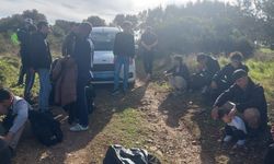 İzmir'de 37 düzensiz göçmen yakalandı, 28 düzensiz göçmen kurtarıldı