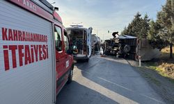Kahramanmaraş'ta akaryakıt tankerine çarpan kamyonun sürücüsü öldü