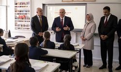 Kamu Başdenetçisi Akarca, öğrencilere hak arama kültürünün önemini anlattı: