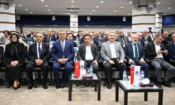 Kayseri'de 'Yılın Ahisi' seçilen iş insanı Ali Rıza Güldüoğlu'na şed kuşatıldı