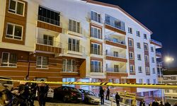 Keçiören'de uyuşturucu operasyonunda polis memuru silahla yaralandı