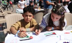 Kilis'te 'Filistinli çocuklar için çiz' etkinliği düzenlendi