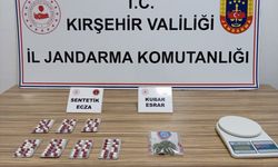 Kırşehir'de uyuşturucu operasyonunda yakalanan 4 zanlı tutuklandı