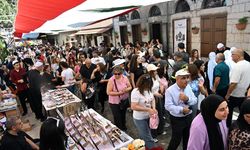 Lübnan'ın Raşeyya el-Vadi beldesinde umudu yeşerten 'tatlı' bir festival