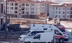 Malatya'da inşaata beton dökümü esnasında kalıbın çökmesi sonucu 2 işçi yaralandı