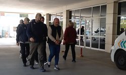 Manisa'da FETÖ operasyonunda yakalanan 3 şüpheli tutuklandı