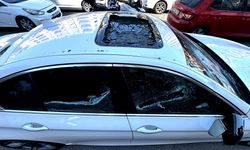 Mersin'de tartıştıkları kişilerin otomobillerine zarar veren 5 şüpheli yakalandı