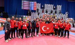 Milli tekvandocular, Romanya Açık Turnuvası'nı 39 madalyayla tamamladı