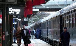 Paris'ten yola çıkan Orient Express, yılın ikinci seferi için İstanbul'a geldi