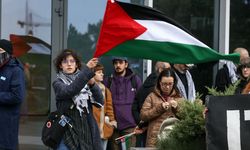 Sırbistan'da, İsrail'in Gazze'de 2 yıldır sürdürdüğü soykırıma dikkati çekmek için gösteri yapıldı