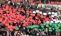 Sivasspor taraftarlarından 'Gazze' koreografisi