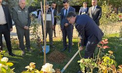 Tarım ve Orman Bakanı Yumaklı, Tunceli Valiliğini ziyaret etti