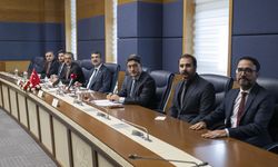 TBMM Dışişleri Komisyonu Başkanı Oktay, Polonyalı mevkidaşı Kowal ile görüştü: