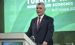 Ticaret Bakanı Bolat, TABEF'te 'Güney Afrika Cumhuriyeti Ülke Sunumu' etkinliğinde konuştu: