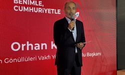 Toplum Gönüllüleri Vakfı 'Benimle, Cumhuriyetle' projesini hayata geçiriyor