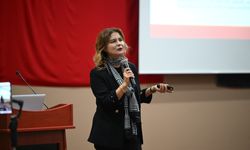 TÜ'de 'Abluka Altında Bir Toplum: Gazze'de İnsan Hakları İhlalleri' başlıklı ders verildi