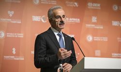 Ulaştırma ve Altyapı Bakanı Uraloğlu, Türkiye-Afrika İş ve Ekonomi Forumu'nda konuştu: