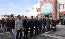 Van'da 14 yıl önce meydana gelen depremde yaşamını yitirenler anıldı
