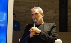 Yavuz Bingöl, '7. İstanbul Uluslararası Halk Müzikleri Festivali'nde söyleşiye katıldı: