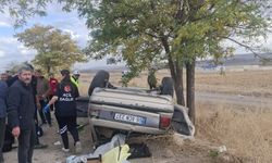 Yozgat'ta devrilen otomobildeki 1 kişi öldü, 1 kişi yaralandı