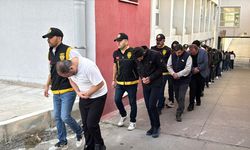 Adana merkezli 23 ilde düzenlenen dolandırıcılık operasyonunda 22 zanlı tutuklandı
