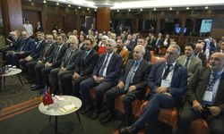 Bakan Bolat, 'Türkiye-Bosna Hersek Ekonomik İlişkilerin Geliştirilmesi ve Sürdürülebilir Yeni Ufuklar Sempozyumu'nda konuştu: