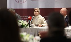 Bakan Göktaş, Bursa'da kadın sanayici ve girişimcilerle buluştu: