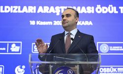 Bakan Kacır, 'OSB Yıldızları Araştırması Ödül Töreni'nde konuştu: