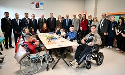 Başakşehir Çam ve Sakura Şehir Hastanesi'nde 'hastane sınıfı' törenle açıldı