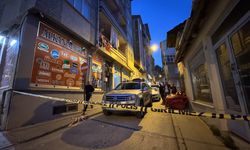 Bilecik'te polisten kaçarken apartman bacasında sıkışan hükümlü yakalandı