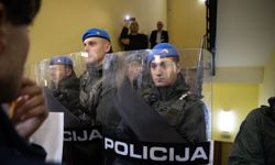 Bosna Hersek'te maça çıkacak İsrail basketbol ekibi Hapoel IBI protesto edildi