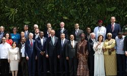 Brezilya'da düzenlenen 'COP30 Liderler Zirvesi'nin ikinci günü, aile fotoğrafı ile başladı