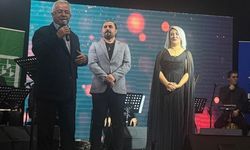 Bursa'da Elif Aydoğan ve Sebahattin Atik konser verdi