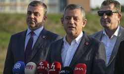 CHP Genel Başkanı Özel, Marmara Kapalı Ceza İnfaz Kurumu önünde konuştu: