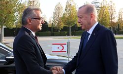 Cumhurbaşkanı Erdoğan, KKTC Cumhurbaşkanı Erhürman'ı resmi törenle karşıladı
