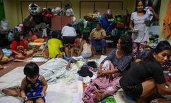 Filipinler'de Kalmaegi Tayfunu'nda ölenlerin sayısı 66'ya yükseldi