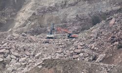 GÜNCELLEME - Ordu'da taş ocağı şantiyesinde göçük altında kalan işçinin cenazesine ulaşıldı