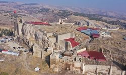 Harput Kalesi'ndeki arkeolojik kazılarla Fetih Mescidi gün ışığına çıkarılacak